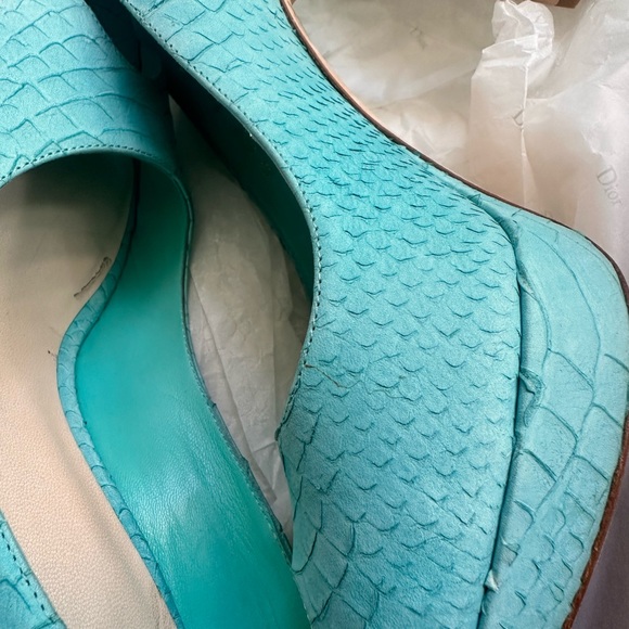 Christian Dior Miss Dior Peep Toe Platform Pump, Python Nabuck,39, Aquamarine - Picture 3 of 10